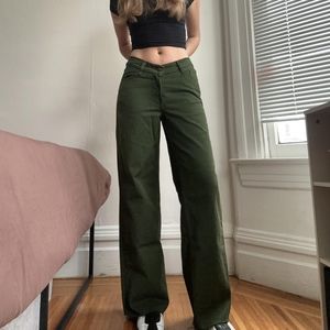 BDG Women's Green Jeans Waist 25
